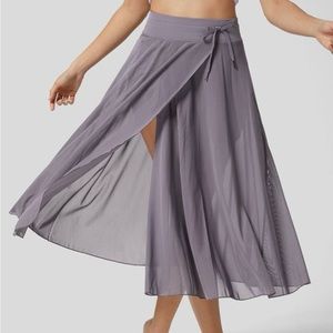 Halara - Small - Flowy High Waisted - Midi Skirt - Stardust Mauve